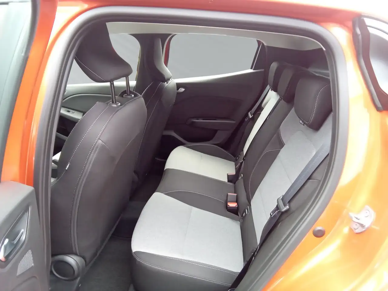 Renault Clio V Evolution SCe 65 — Galerie du véhicule 8