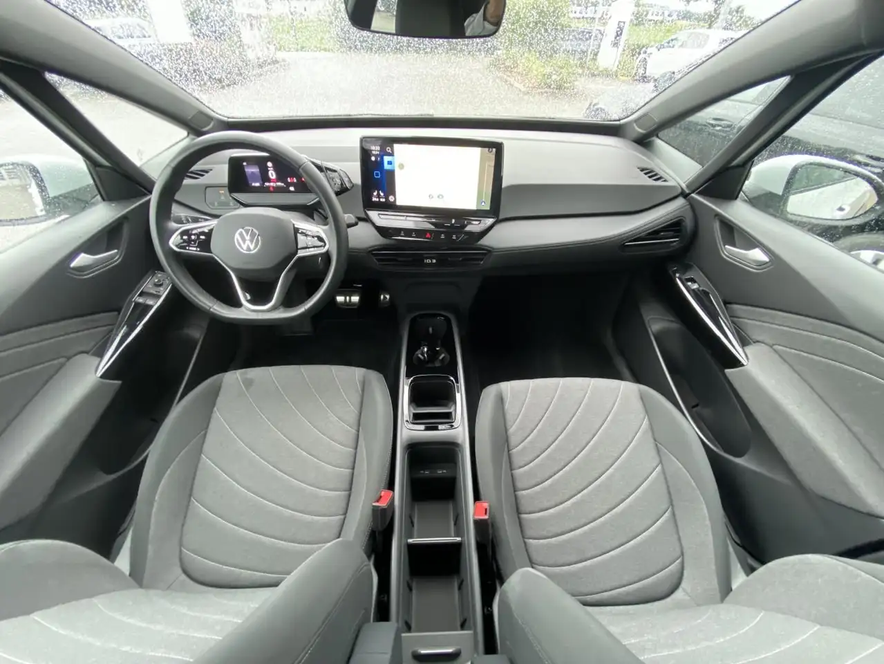 Volkswagen ID.3 Pro FACELIFT ASSISTENZPAKET+APP-CONNECT+KAM — معرض صور السيارة 14