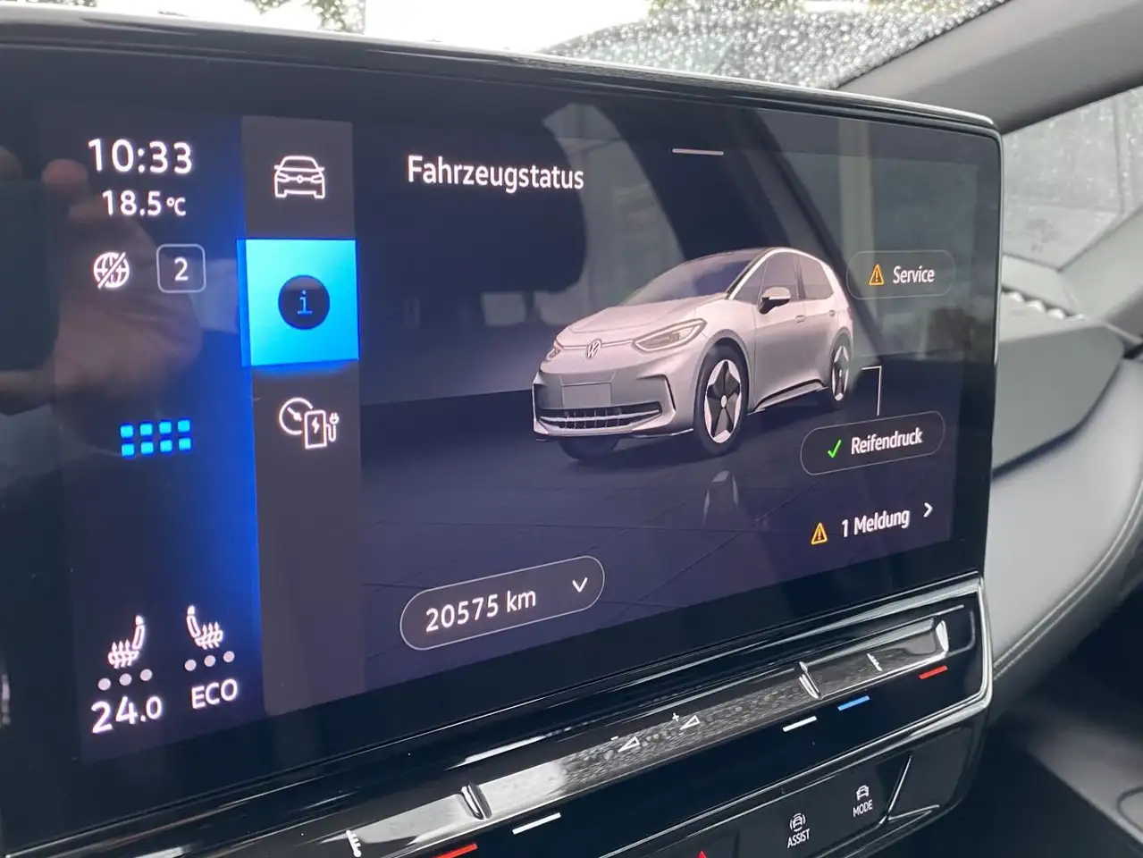 Volkswagen ID.3 Pro FACELIFT ASSISTENZPAKET+APP-CONNECT+KAM — معرض صور السيارة 16