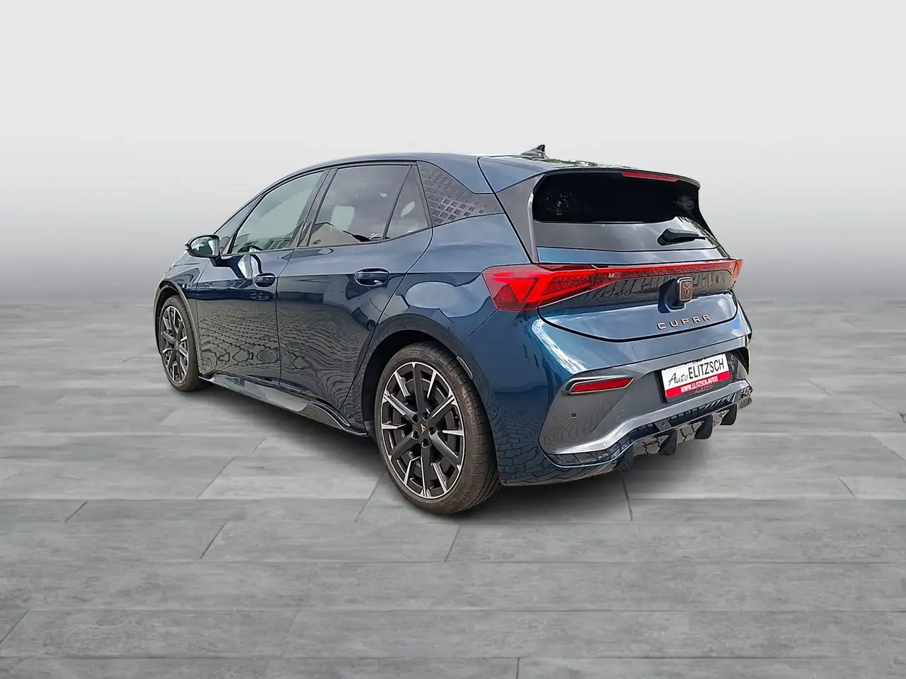 CUPRA Born 170KW LED Navi 20" AID RFK Sennheiser SH — معرض صور السيارة 3