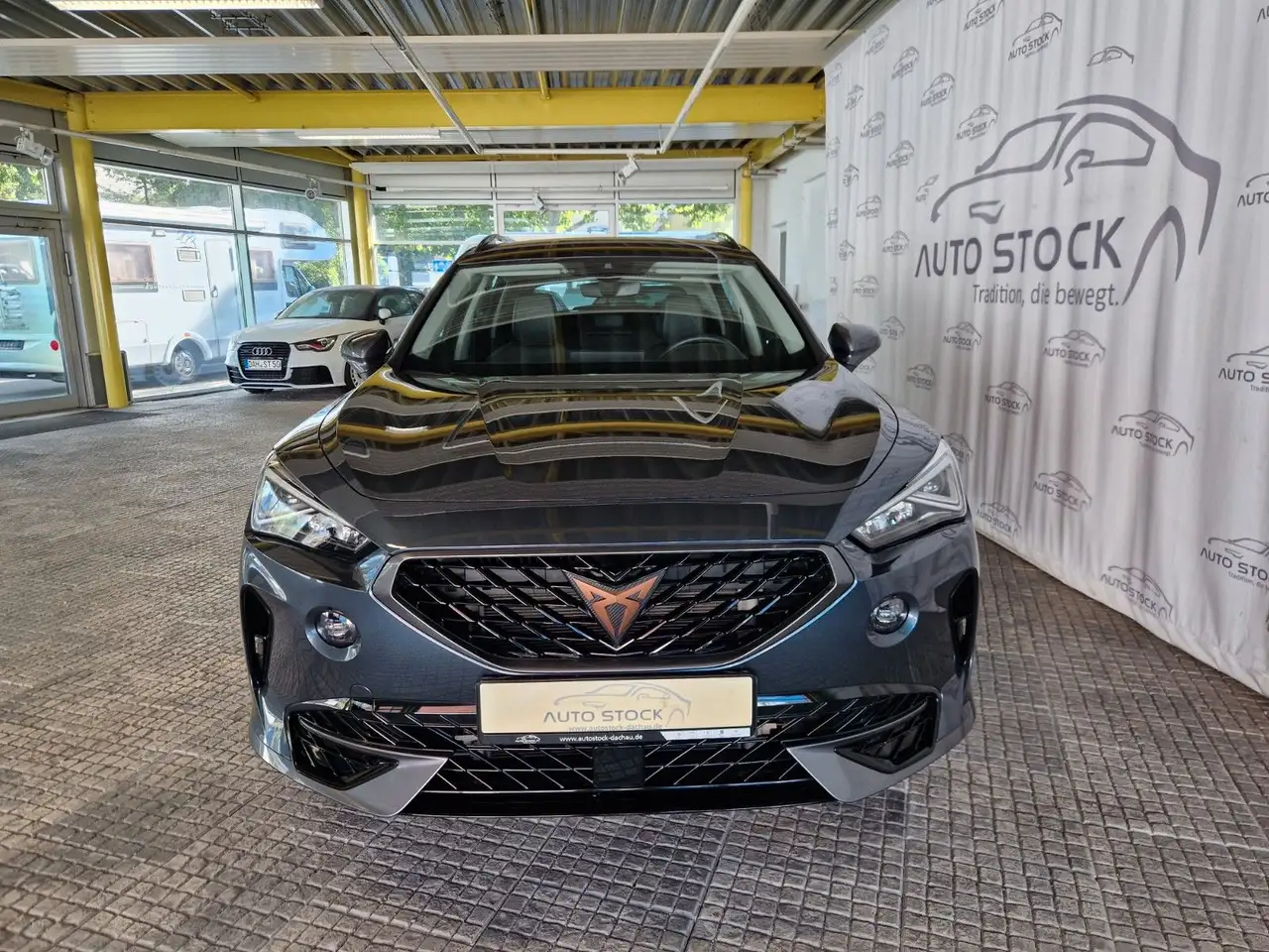 CUPRA Formentor 1.5 TSI DSG Sitzh, Full Link, Virtual Cockpit — Vehicle gallery 2
