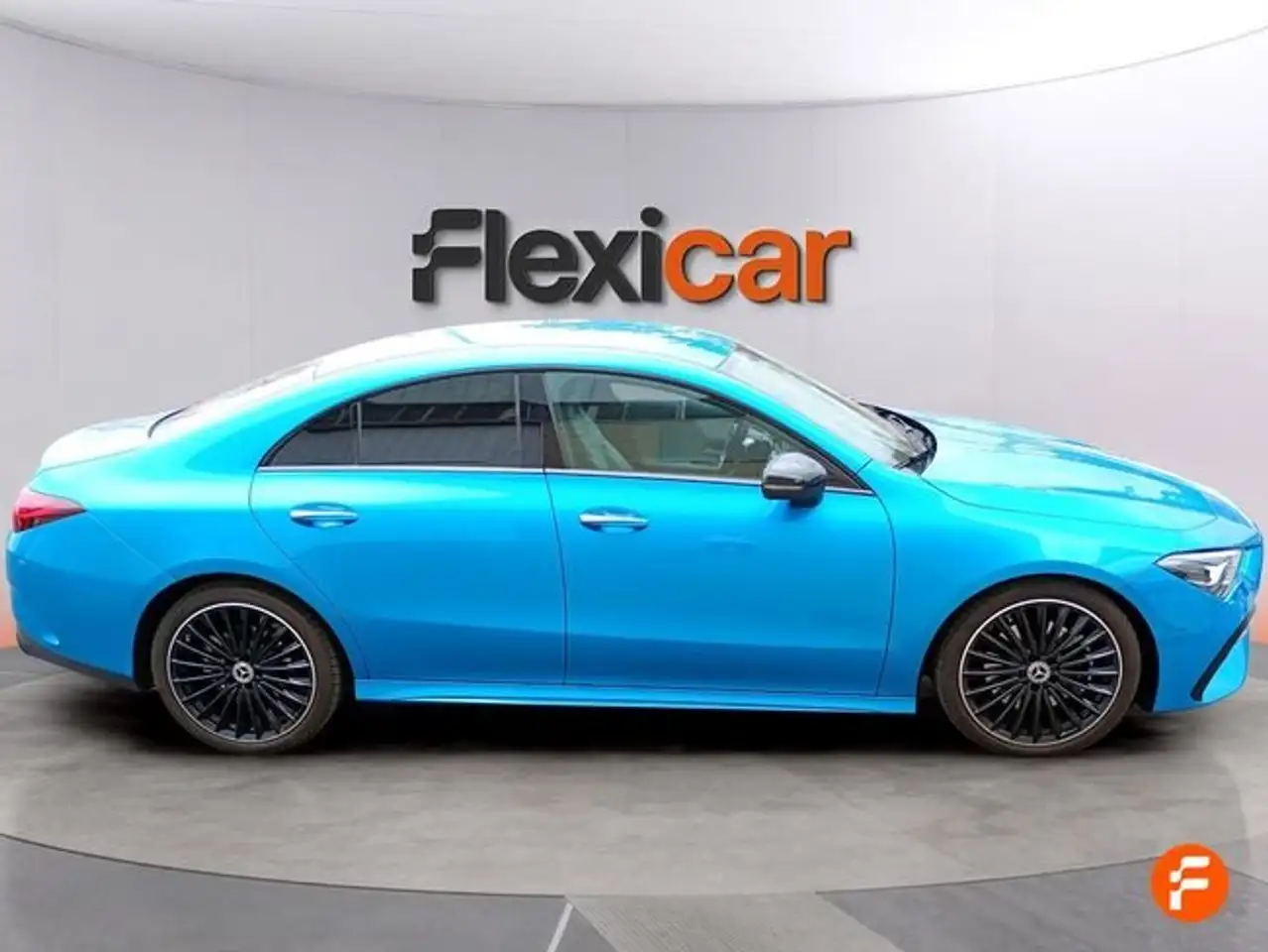 Mercedes-Benz CLA 200 — Vehicle gallery 2