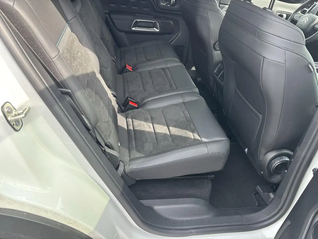 Citroen C5 Aircross Max — Galerie du véhicule 9