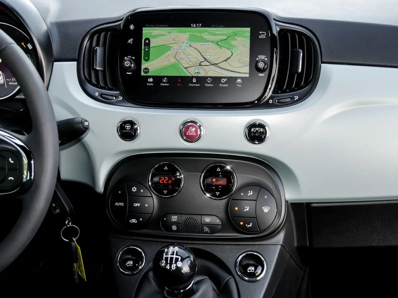 Fiat 500 Dolcevita*PDC*Klimaautomatik*CarPlay* — Vehicle gallery 7