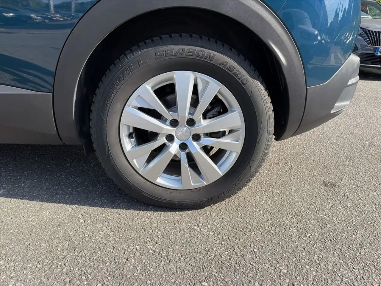 Peugeot 3008 Hybrid 136 e-DSC6 Active Pack — معرض صور السيارة 15