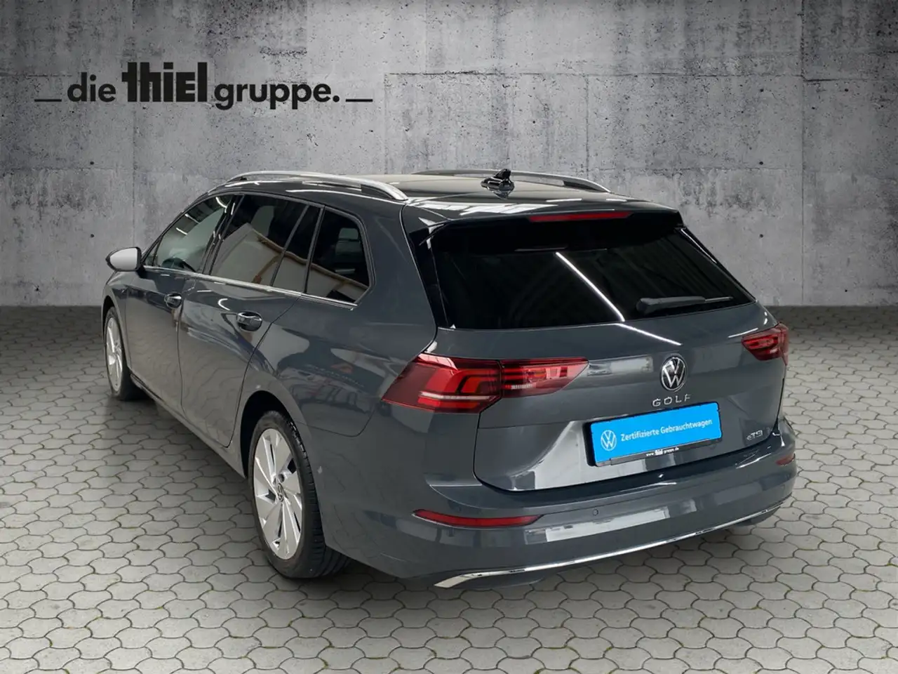 Volkswagen Golf Variant 1.5 eTSI Style DSG AHK+HuD+SHZ N — معرض صور السيارة 3