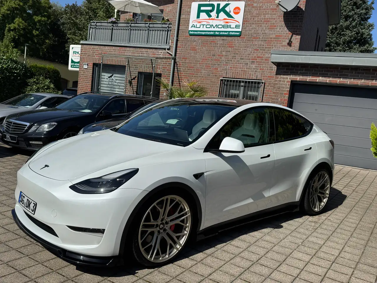 Tesla Model Y Performance Dual AWD Unikat Einzelstück — Solingen