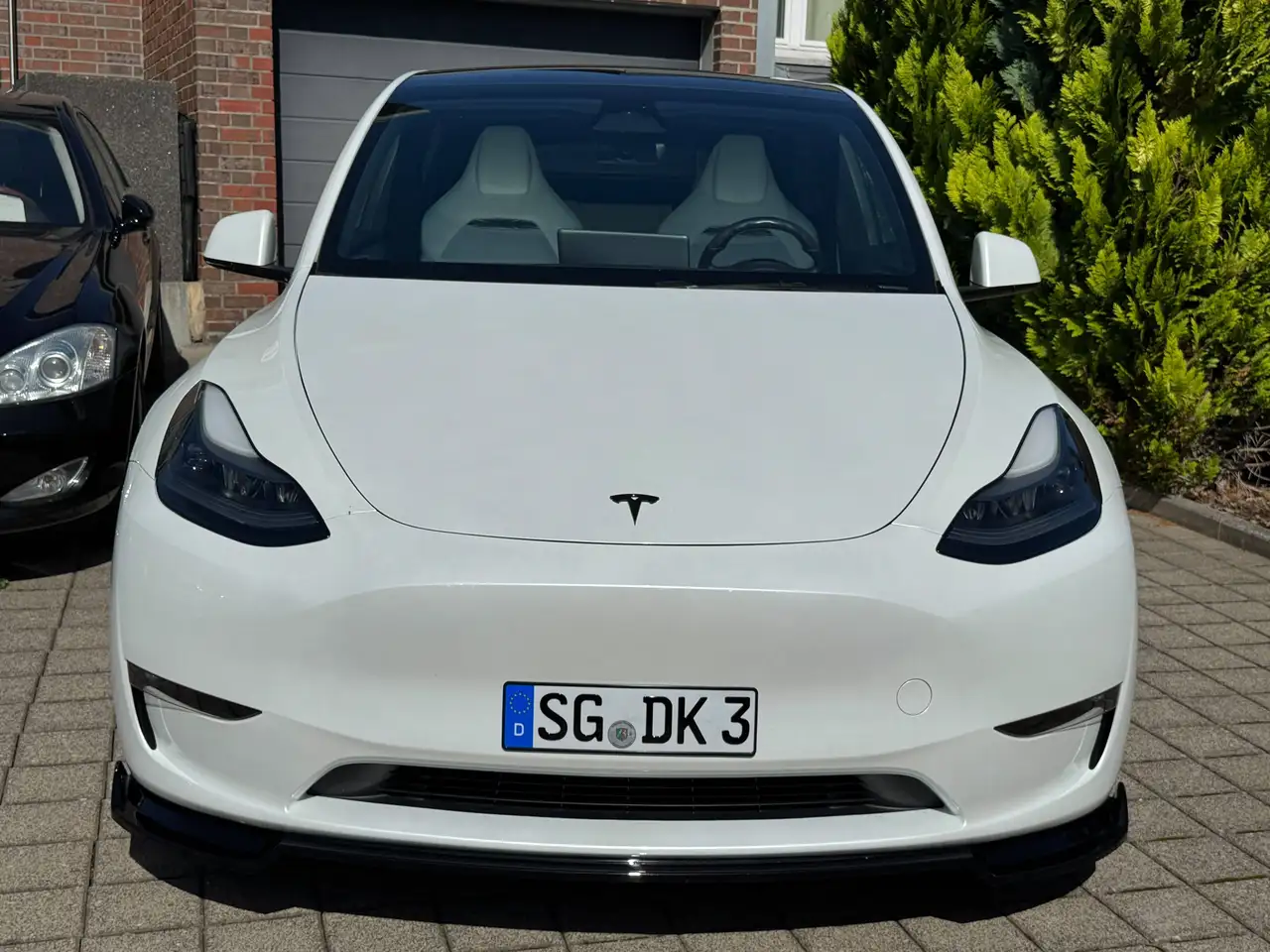 Tesla Model Y Performance Dual AWD Unikat Einzelstück — معرض صور السيارة 3