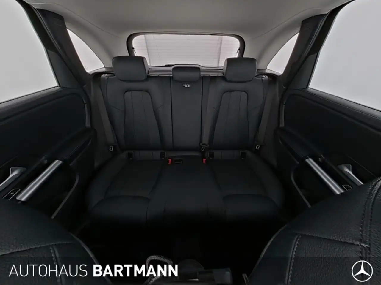 Mercedes-Benz B 200 B 200 PROGRESSIVE+NIGHT +LED+KAMERA+MBUX+NAVI+vm — Galería del vehículo 10