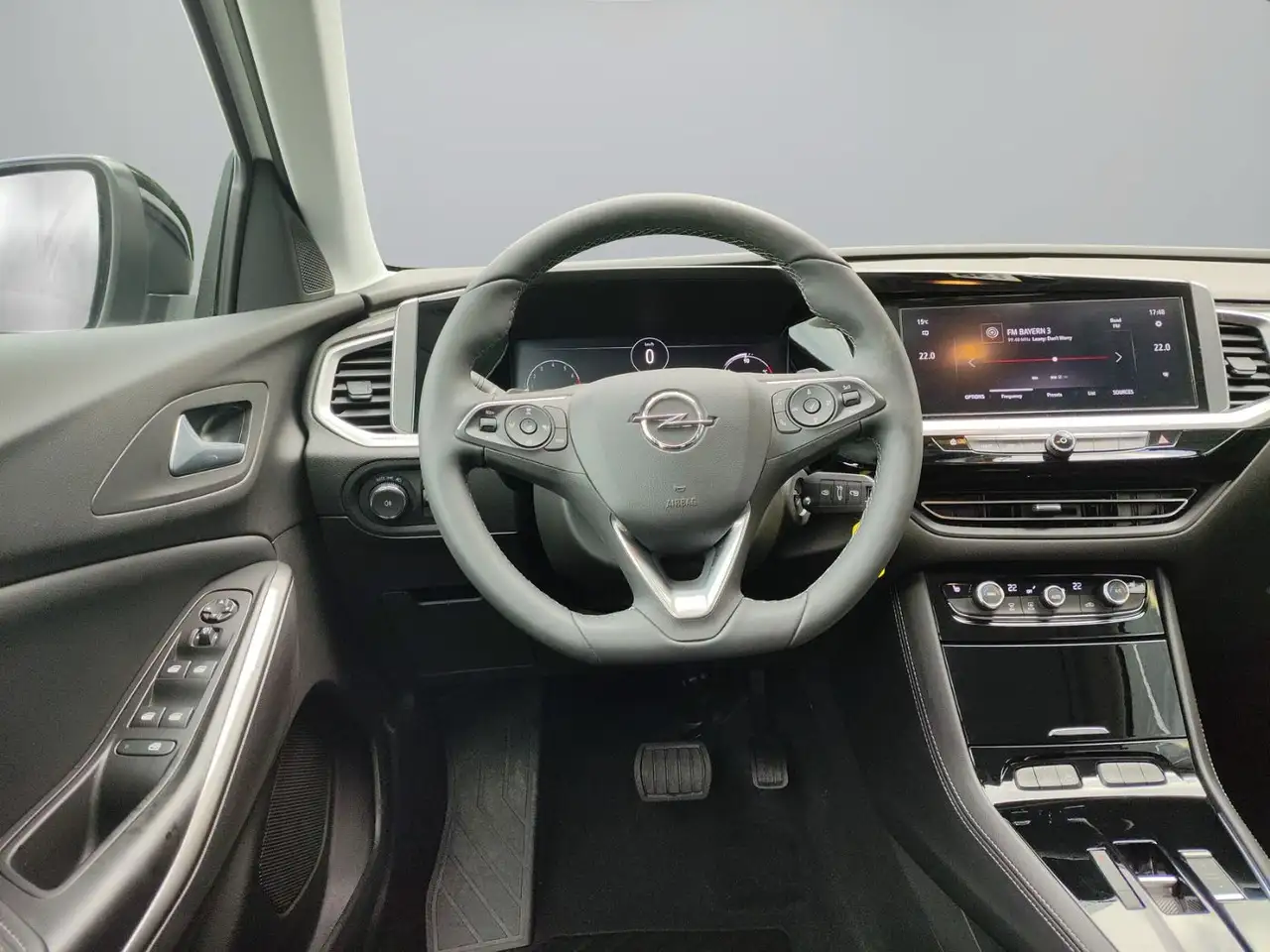 Opel Grandland 1.2 Turbo GS AHK+LED+SHZ+Winterp.+Kam. — Galería del vehículo 15