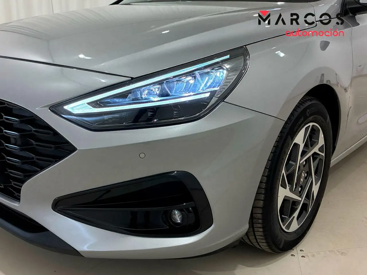 Hyundai i30 1.0 TGDI Klass 48V 100 — معرض صور السيارة 32