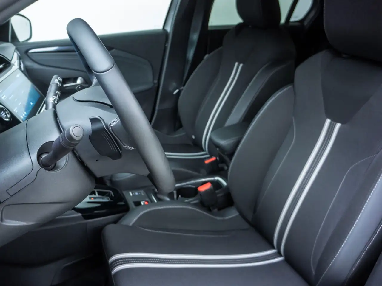 Opel Corsa F GS Allwetter Carplay PDC LED Kamera (76) — Galería del vehículo 6