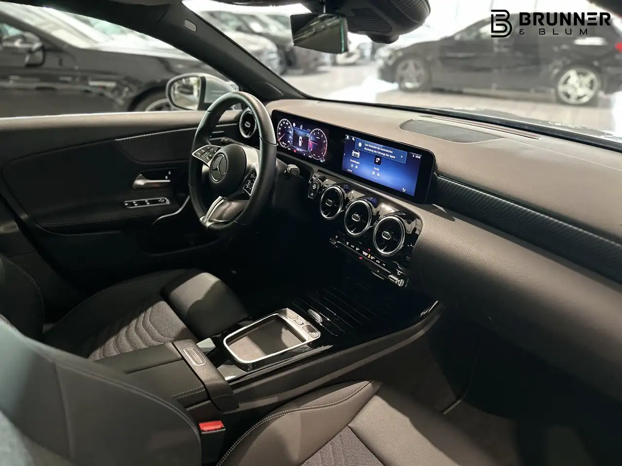 Mercedes-Benz A 180 A 180 Progressiv/Sitzhzg/LED/Kamera/CarPlay/MBUX — Vehicle gallery 21