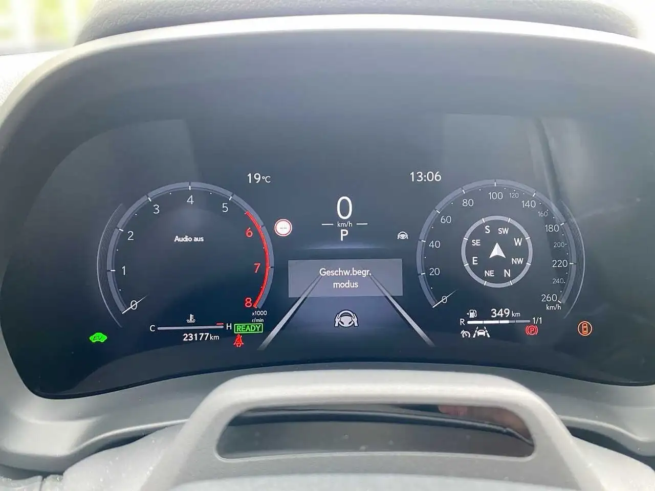 Lexus LBX 1.5 Hybrid 4X4 Cool LED LEDER KAMERA — Galerie du véhicule 11