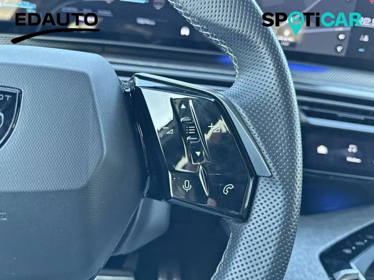 Peugeot 3008 Eléctrico GT 157kW — Vehicle gallery 14