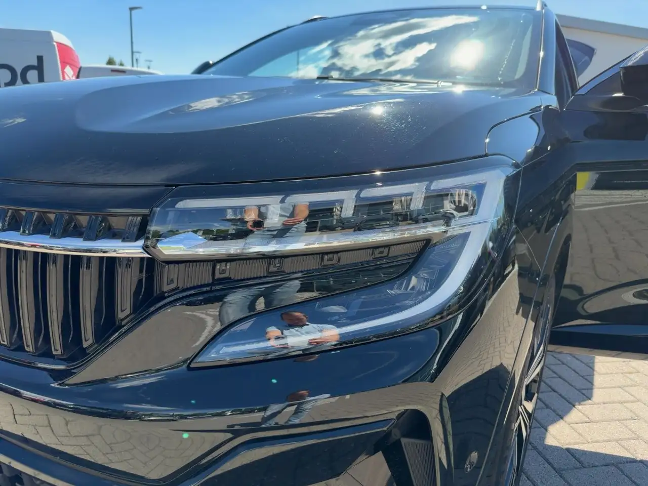 Renault Espace VI 1.2 Full 200 7-Sitze Iconic E-Tech *LM — معرض صور السيارة 14