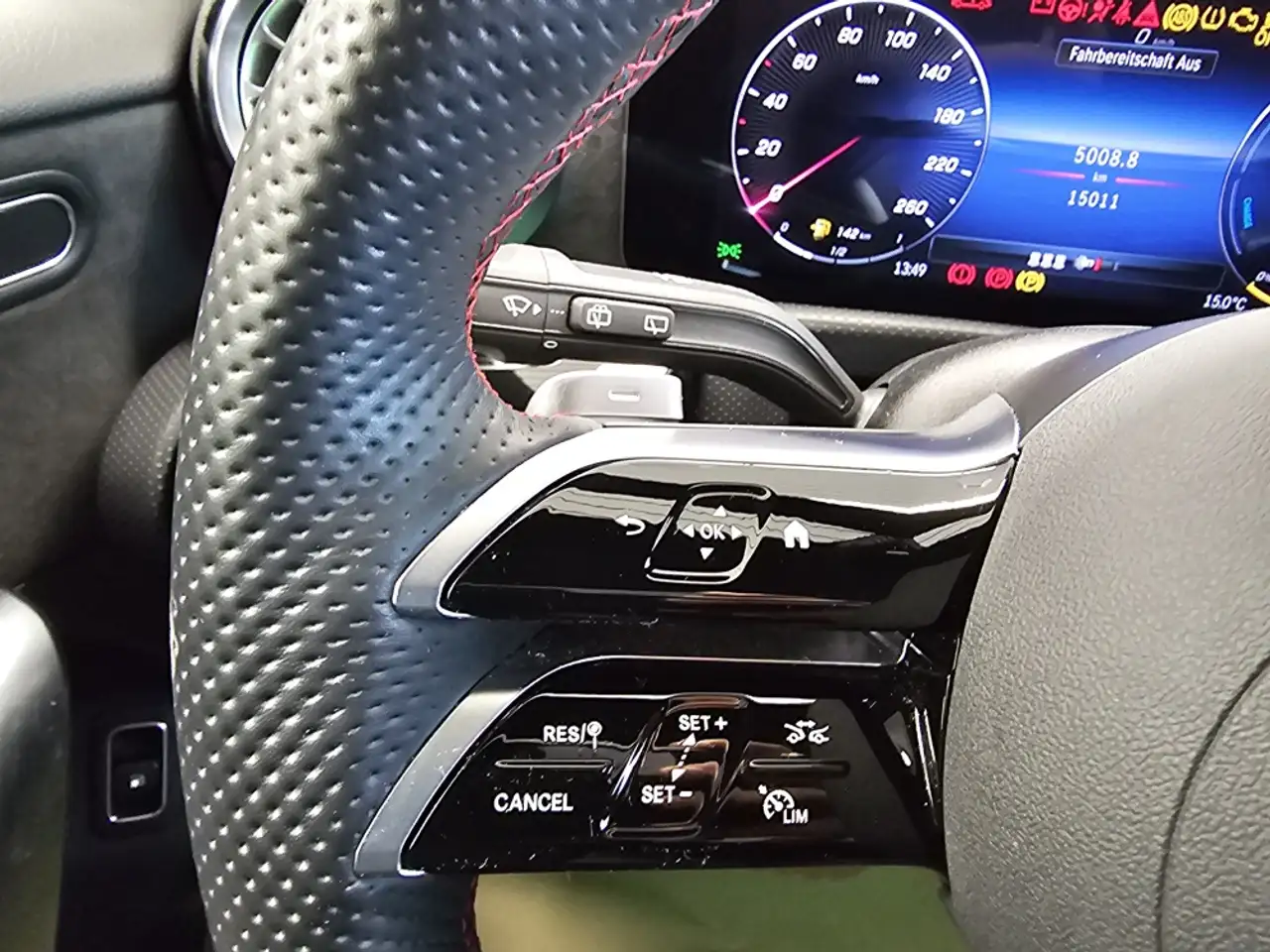 Mercedes-Benz A 250 AMG Advanced Plus Navi,High-LED,Kamera — Vehicle gallery 29