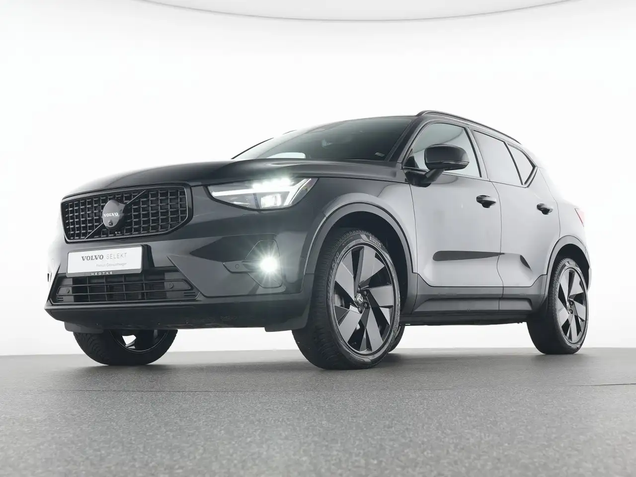 Volvo XC40 B3 Plus Black Edition ACC*360°20"*H&K-SOUND — Galerie du véhicule 7