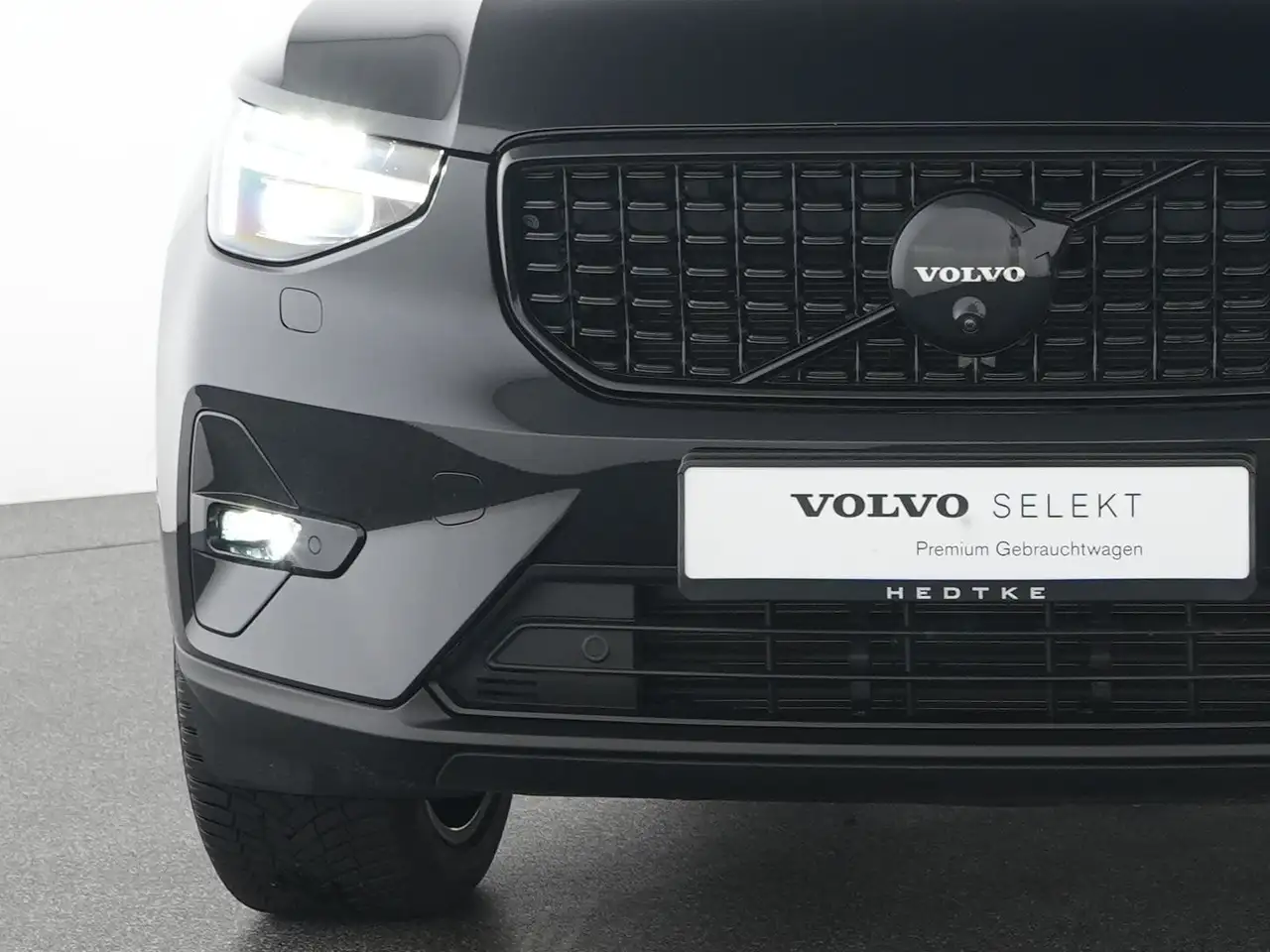 Volvo XC40 B3 Plus Black Edition ACC*360°20"*H&K-SOUND — Galerie du véhicule 17