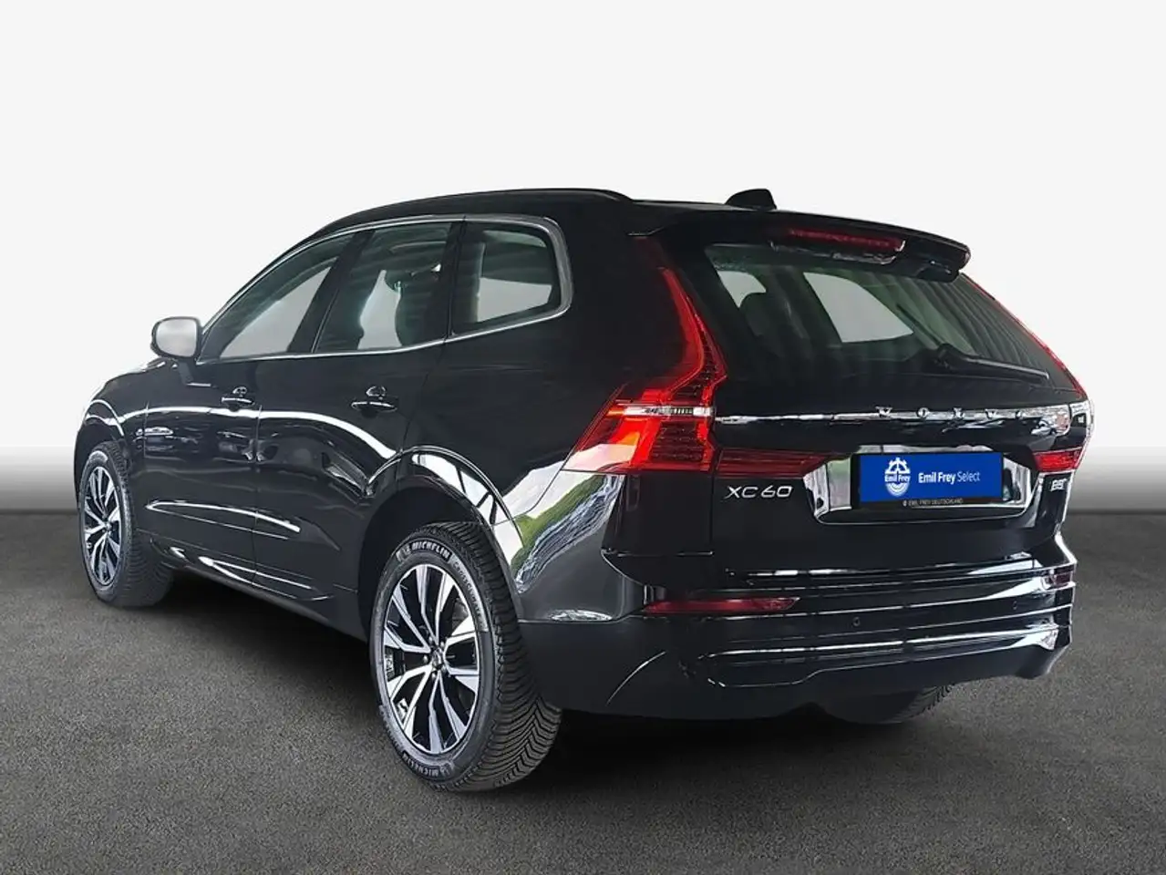 Volvo XC60 XC60 B5 B AWD Core — معرض صور السيارة 2