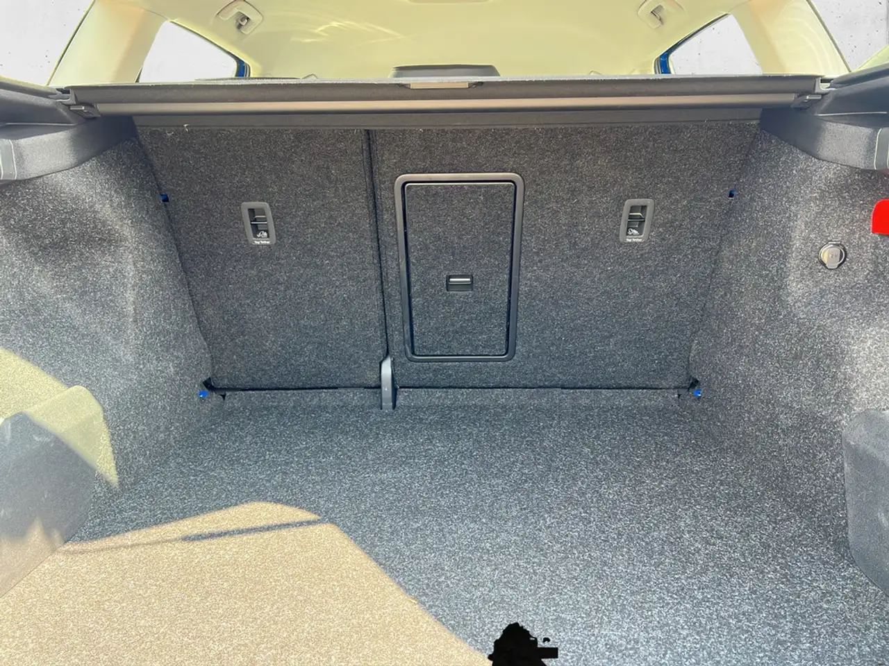 Skoda Enyaq iV 50 Loft KLIMA PDC KAMERA LED NAVI — معرض صور السيارة 18
