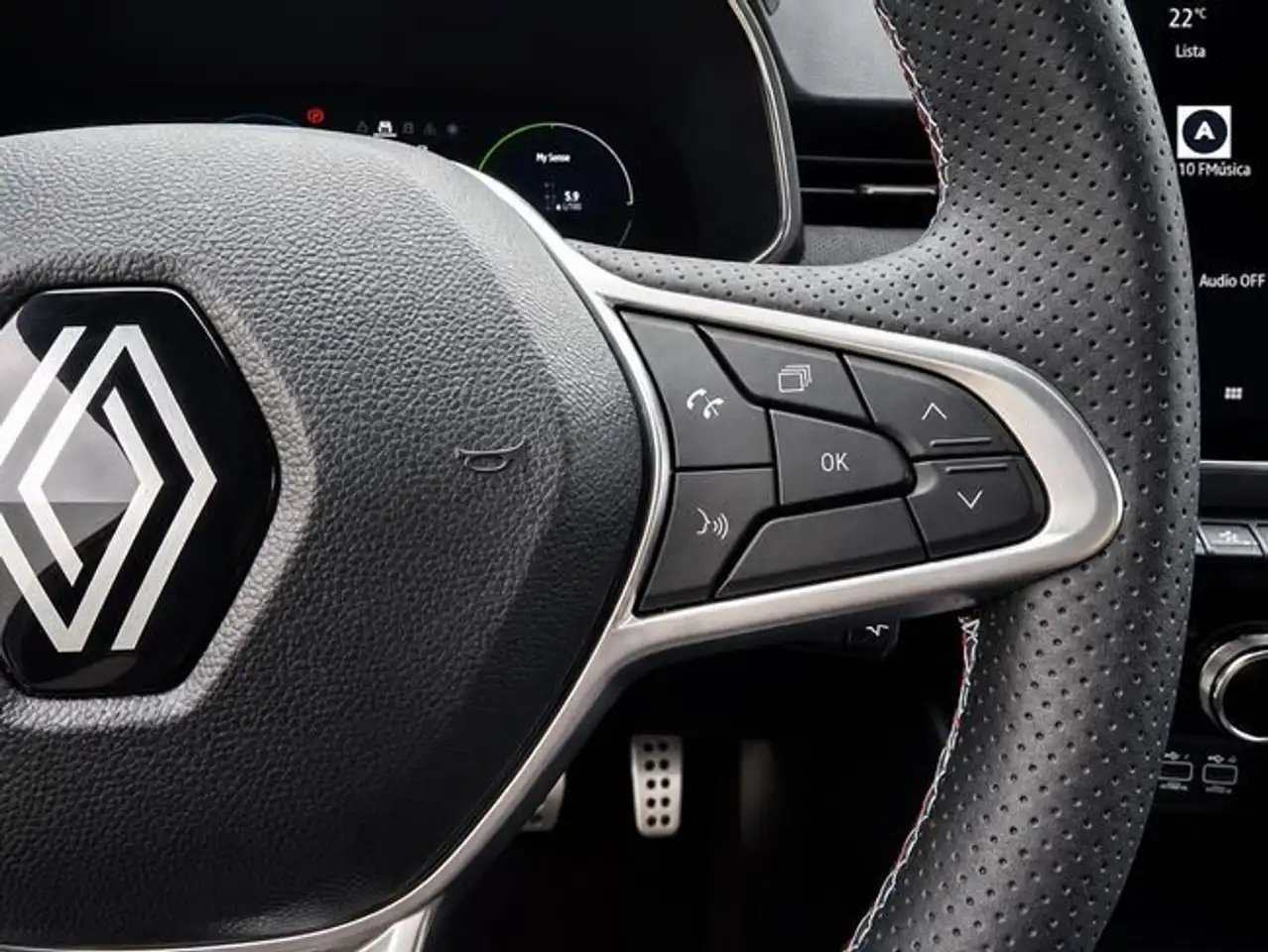 Renault Clio esprit Alpine E-Tech 145 (103kw) — معرض صور السيارة 11
