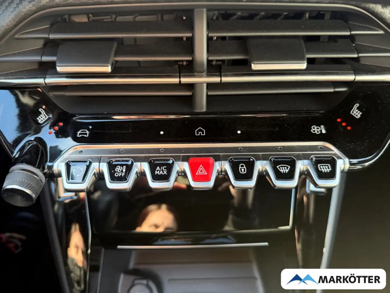 Peugeot 2008 GT SHZ/360CAM/NAVI/PDC/TEMP/CARPY/LED — معرض صور السيارة 18