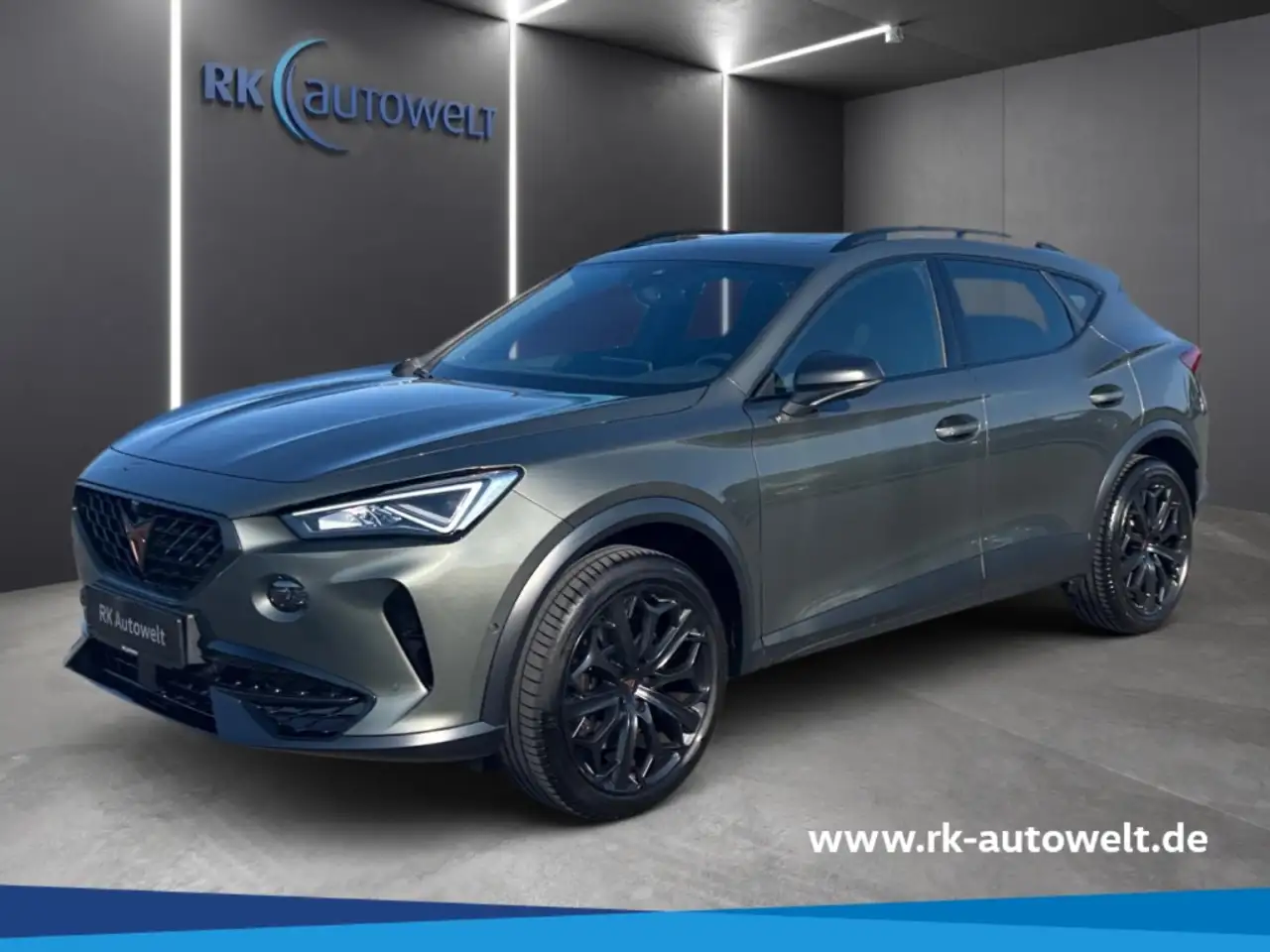 CUPRA Formentor VZ Tribe Edition Akra Pano 360° Beats — Ennigerloh