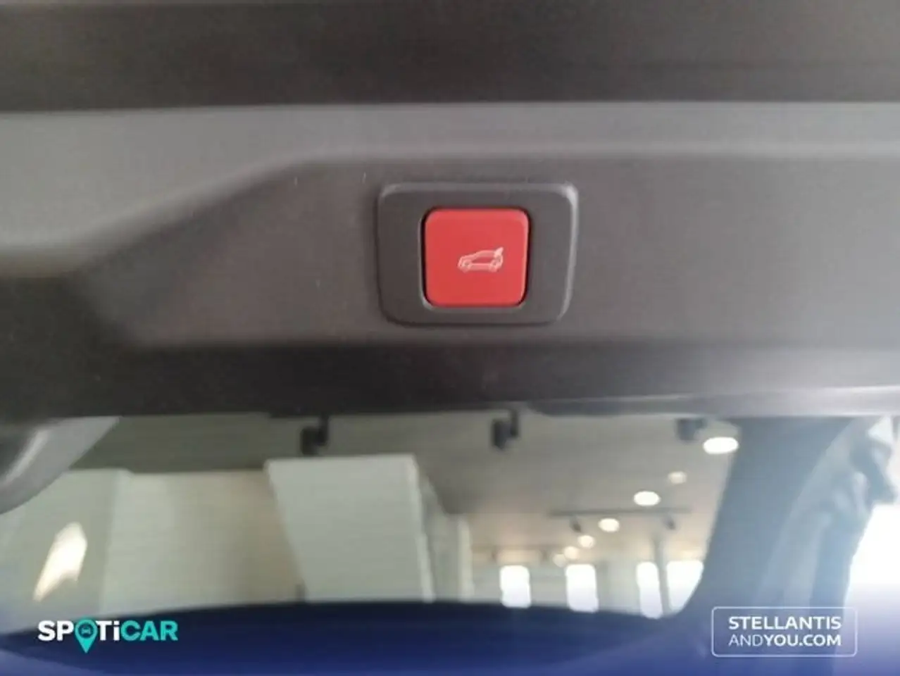 Peugeot 3008 Eléctrico 157kW GT — معرض صور السيارة 19