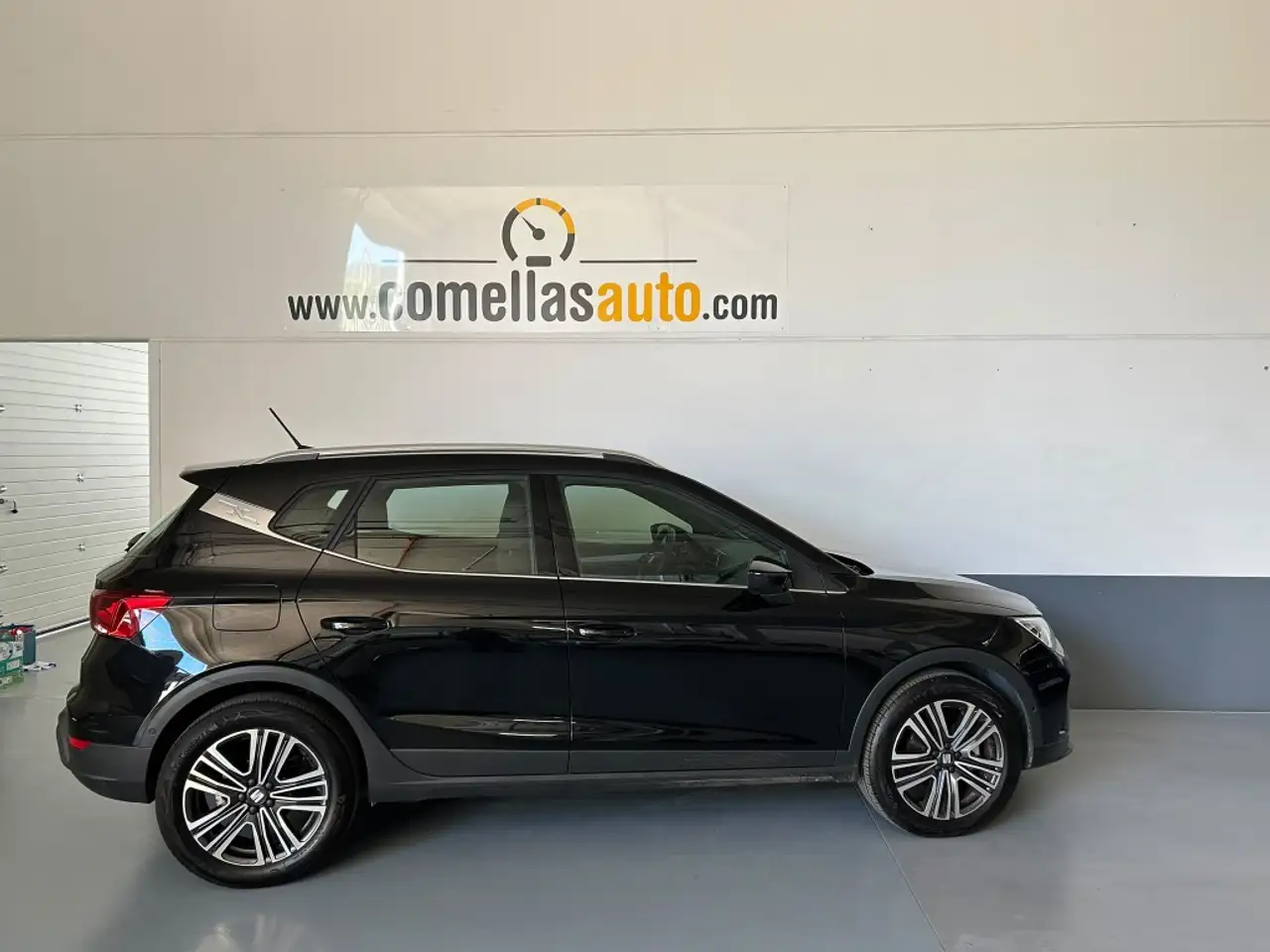 SEAT Arona 1.0 TSI S&S FR XM 115 — معرض صور السيارة 11