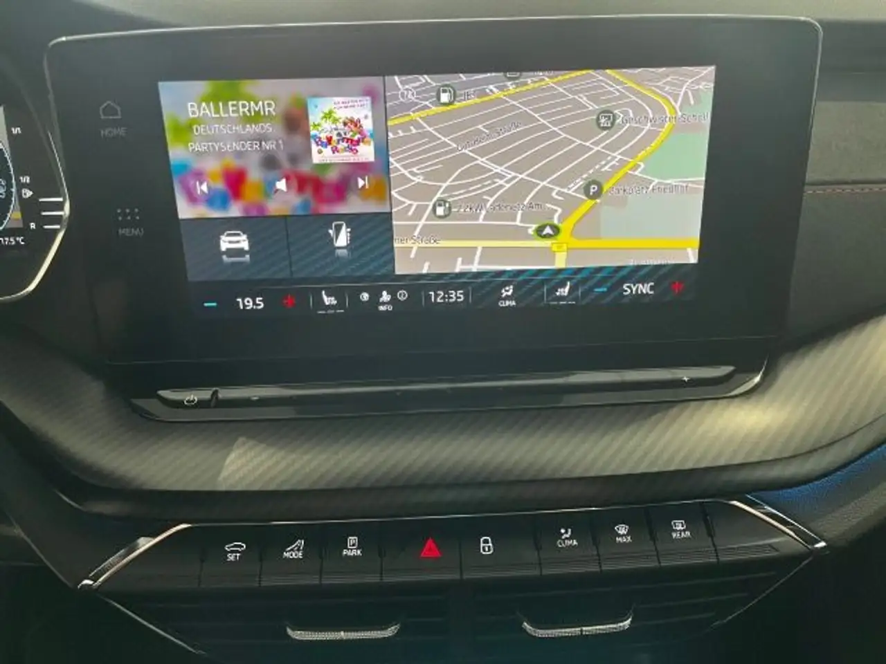 Skoda Octavia Combi 2.0 TSI RS DSG AHK Canton SmartLin — معرض صور السيارة 8