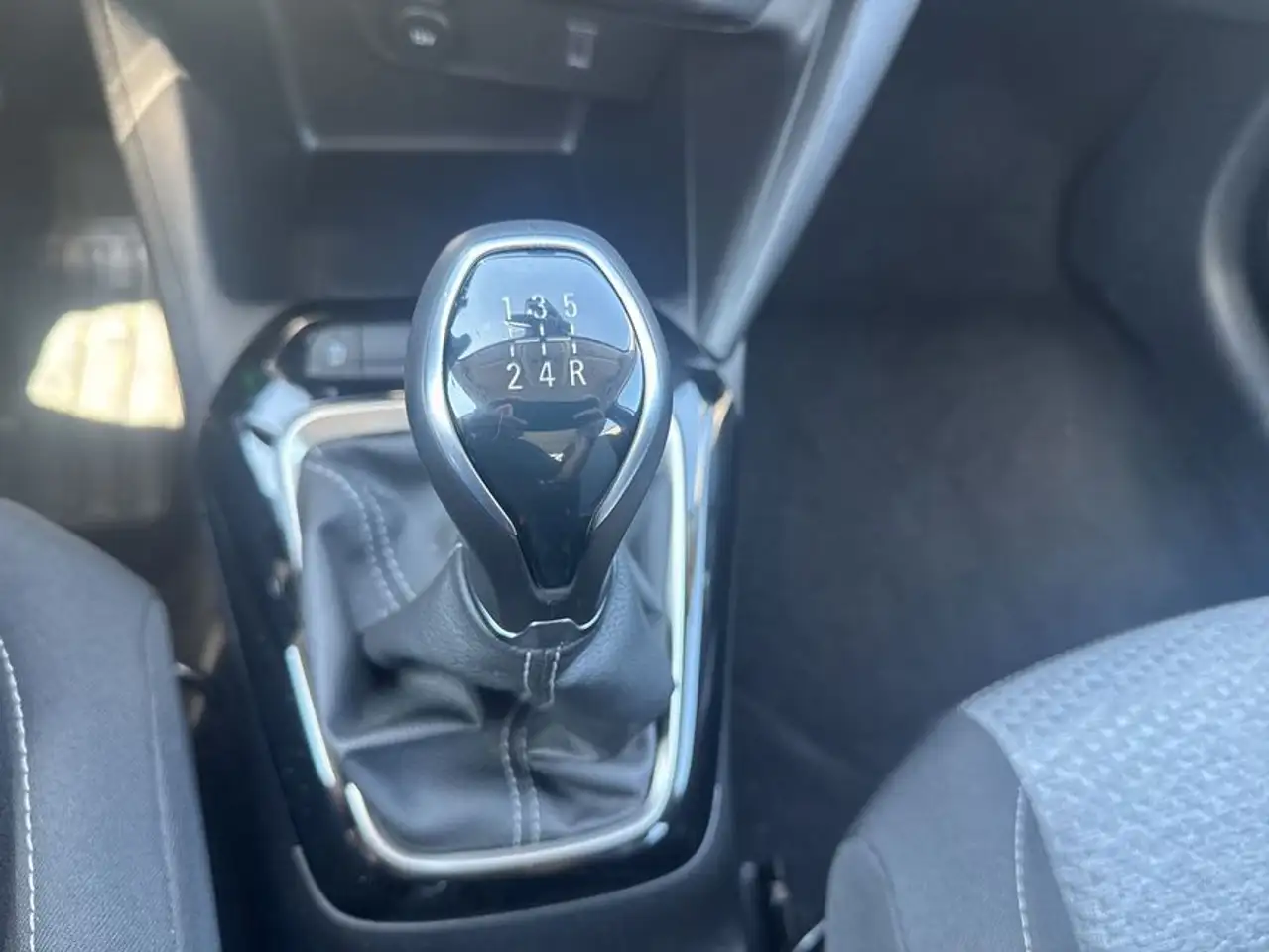 Opel Corsa 1.2 Start/Stop — Galerie du véhicule 20