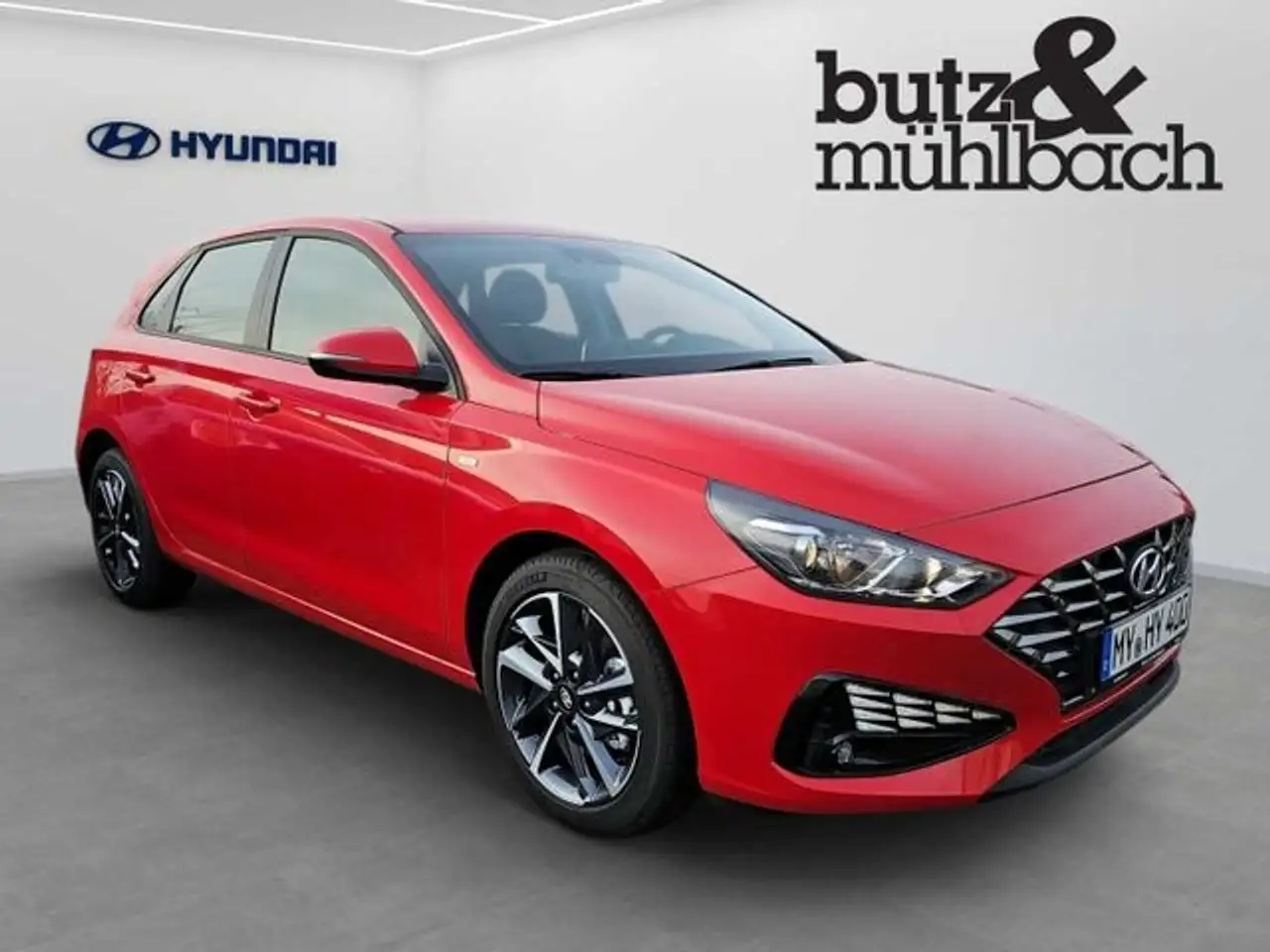 Hyundai i30 1.5 T-GDI 48V-Hybrid DCT Trend — Galería del vehículo 2