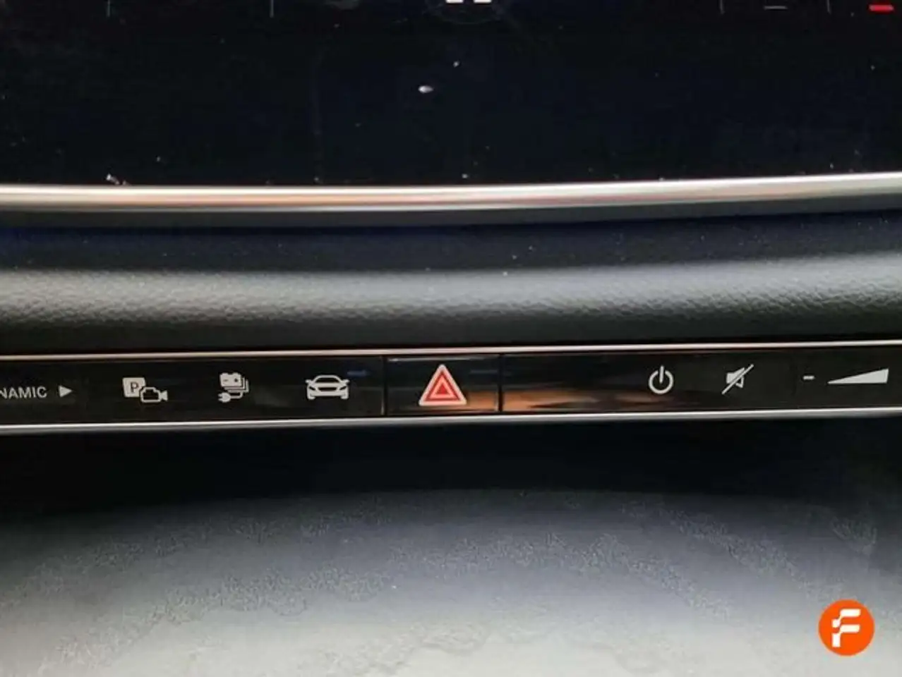 Mercedes-Benz E 300 de 4MATIC — Vehicle gallery 26