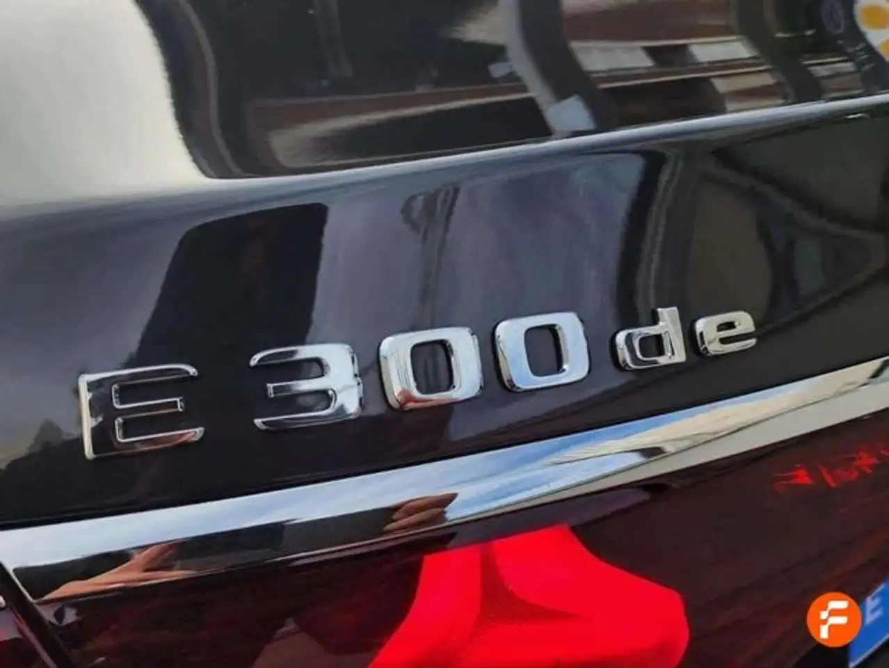 Mercedes-Benz E 300 de 4MATIC — Vehicle gallery 38