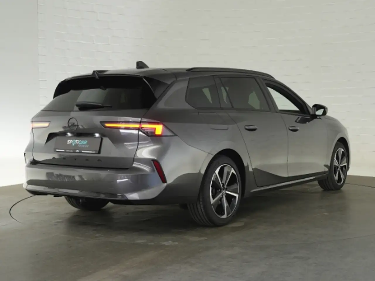 Opel Astra L ST GS+AHK+NAVI+360 GRAD KAMERA+SITZ-/LENKRADHEIZ — معرض صور السيارة 3