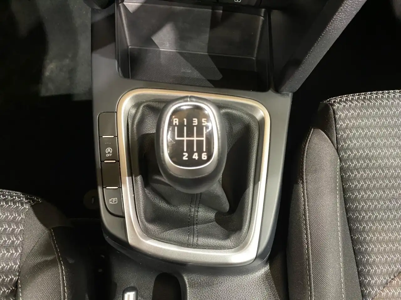 Kia Ceed / cee'd 1.0 T-GDI Drive 100 — Galerie du véhicule 16