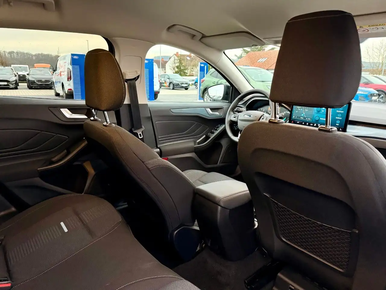 Ford Focus Turnier Active 1.0 EcoBoost LED 1. Hand ! — Vehicle gallery 16