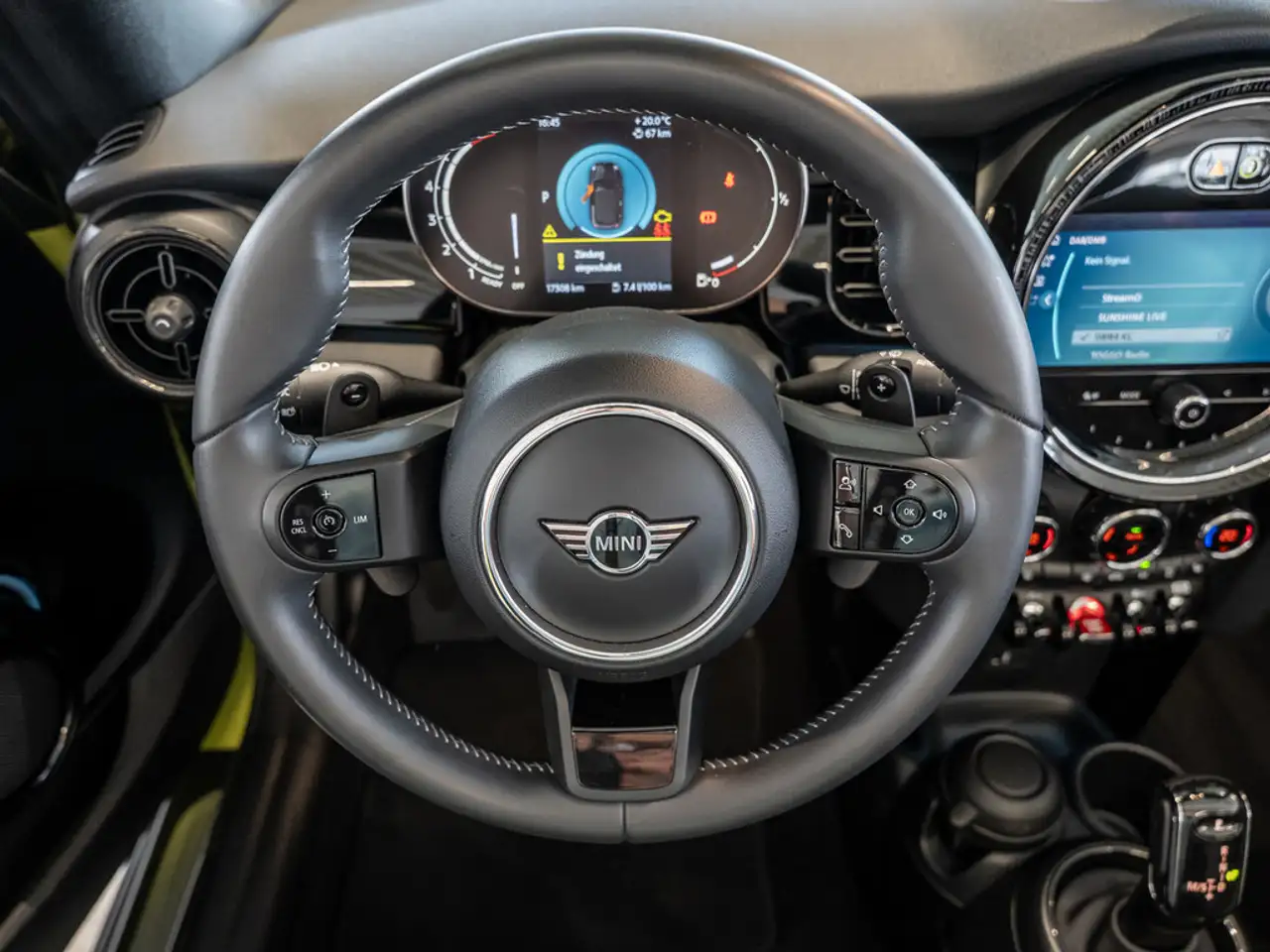 MINI Cooper S Cabrio Classic Trim FACEL. LED LEDER — Vehicle gallery 12