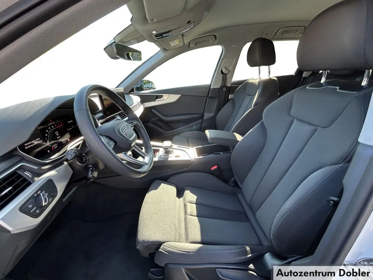 Audi A4 Avant 40 TFSI S line Stadt + Tour Paket Matrix — Galerie du véhicule 13