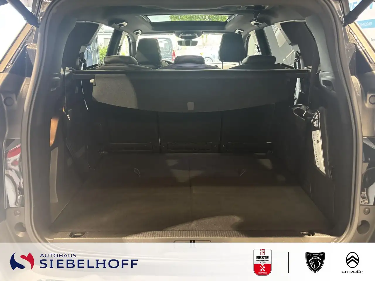 Peugeot 5008 GT Hybrid 136 e-DSC6 — معرض صور السيارة 7