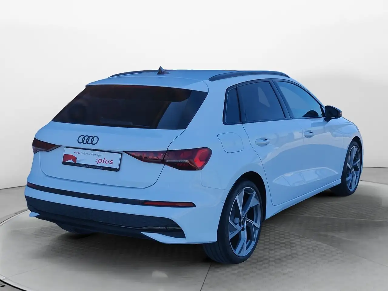 Audi A3 35 TFSI S-Tronic advanced, EA8, Hea — معرض صور السيارة 8