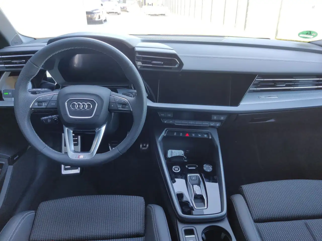 Audi A3 35 TFSI S-Tronic advanced, EA8, Hea — معرض صور السيارة 10