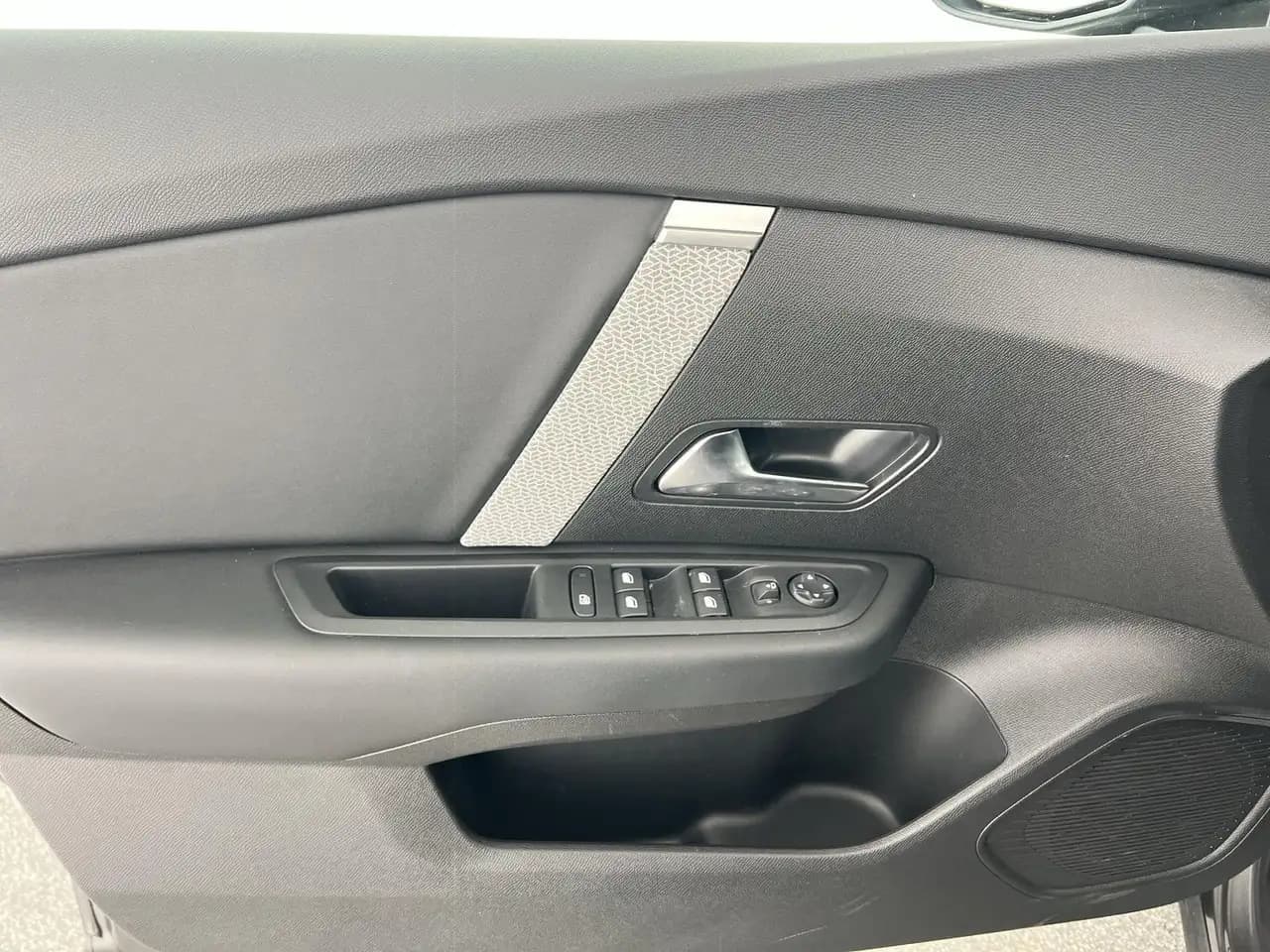 Citroen C4 Max 1.2 *NAVI*RFK*KLIMA*uvm — معرض صور السيارة 11