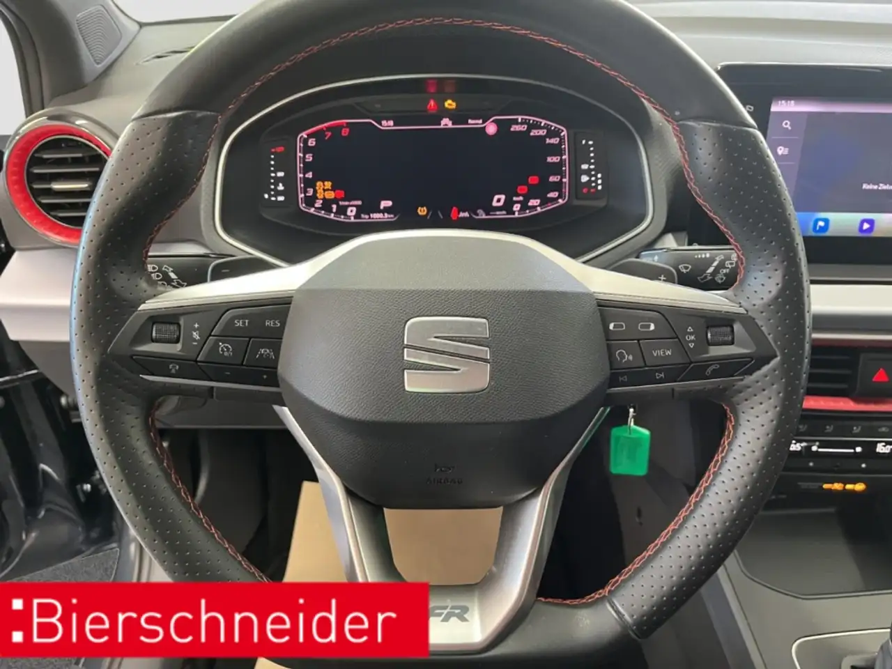 SEAT Ibiza 1.0 TSI DSG FR NAVI DAB PDC SHZ — Vehicle gallery 14