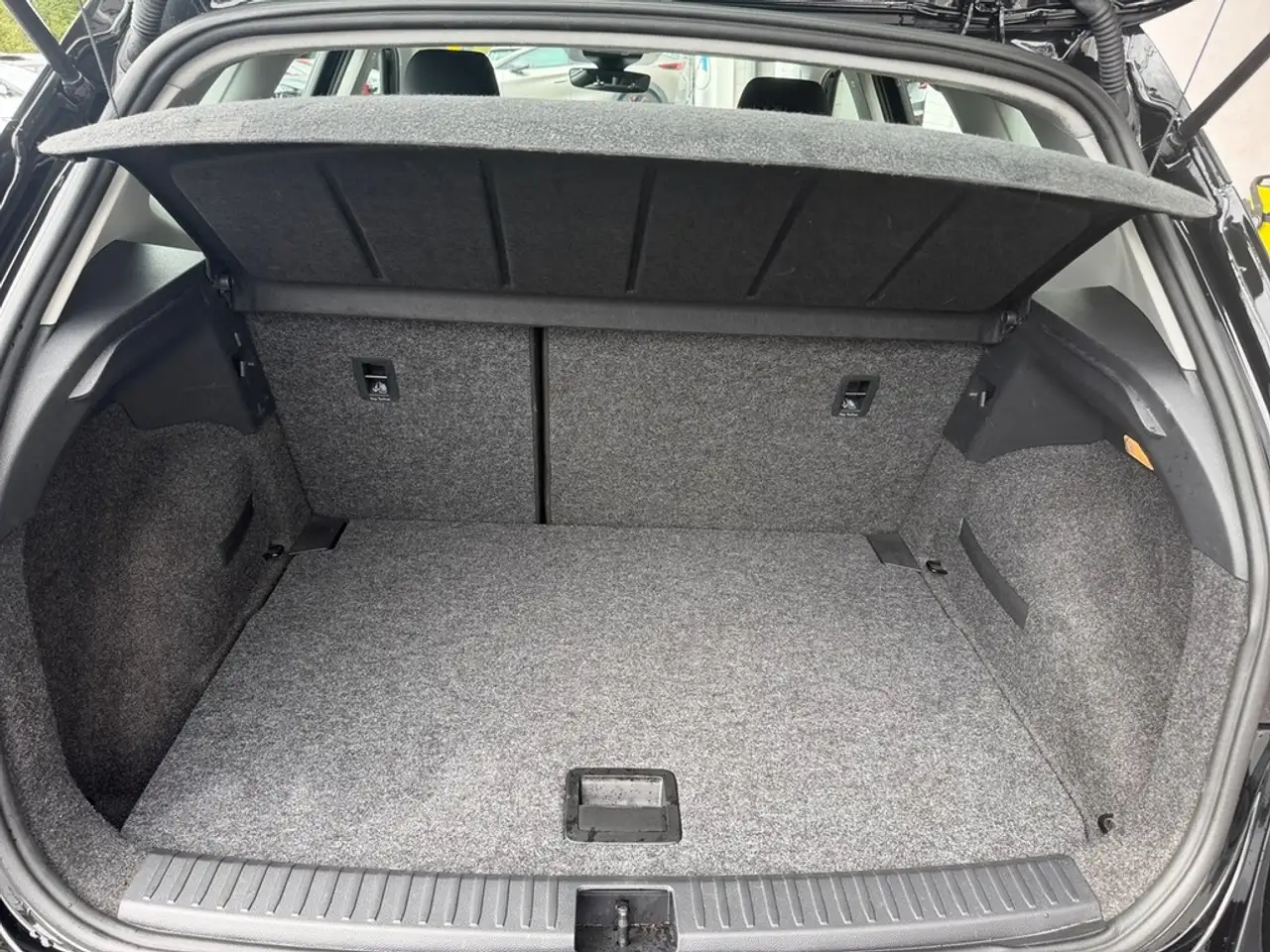 SEAT Arona 1,0 TSI DSG — Galería del vehículo 13