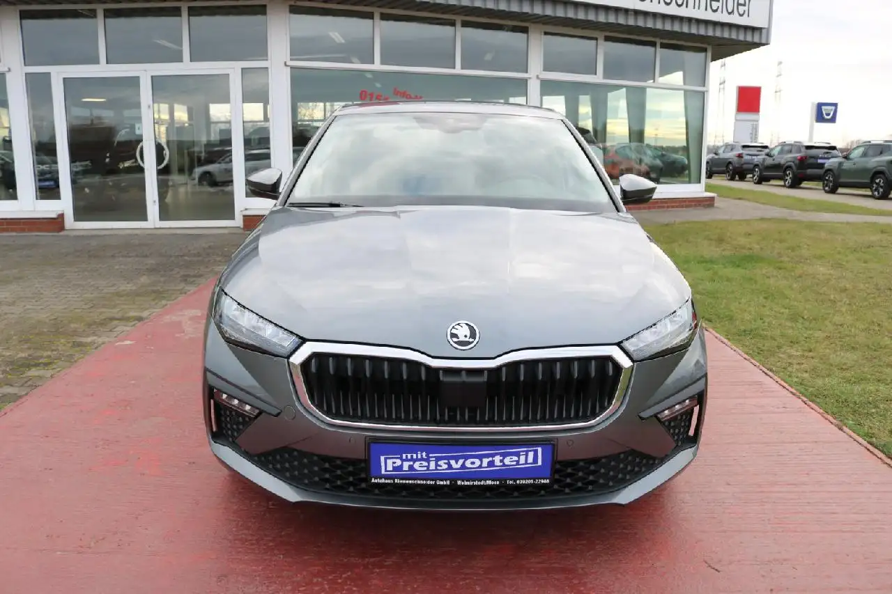 Skoda Scala Selection 1.0 TSI 115-KAMERA-SHZ-LED-KLIMA — Galería del vehículo 2