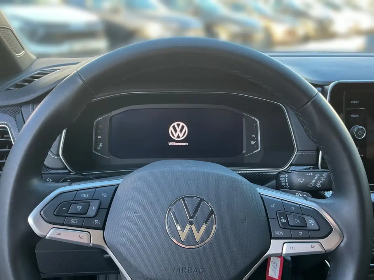 Volkswagen T-Cross 1.5 TSI ACT OPF DSG R-Line — Galerie du véhicule 8
