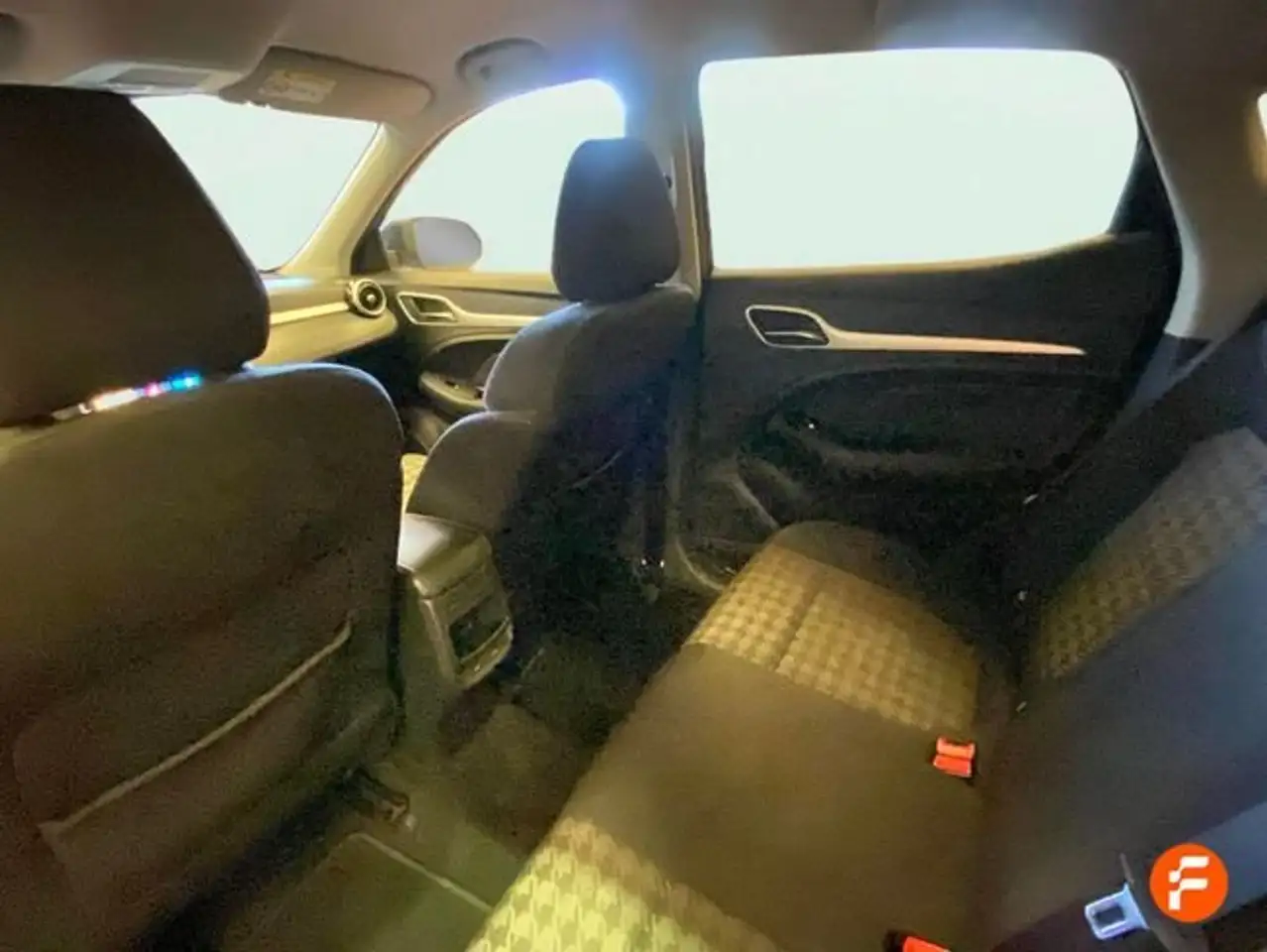 MG ZS 1.5 Comfort — Vehicle gallery 14