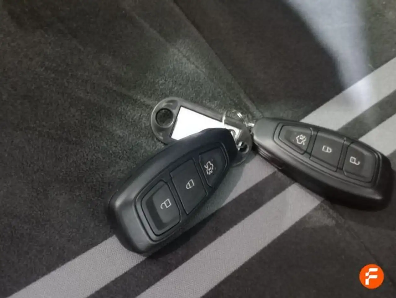 Ford Focus 2.3 ECOBOOST 280 ST AUTOMATICO START-STOP — Vehicle gallery 15